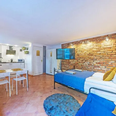 Appartamento Pomorskie Pulaskiego-basement-przyziemie
